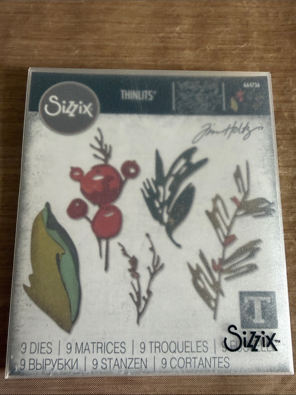 Sizzix Tim Holtz Thinlits “Holiday Brushstrokes” die set